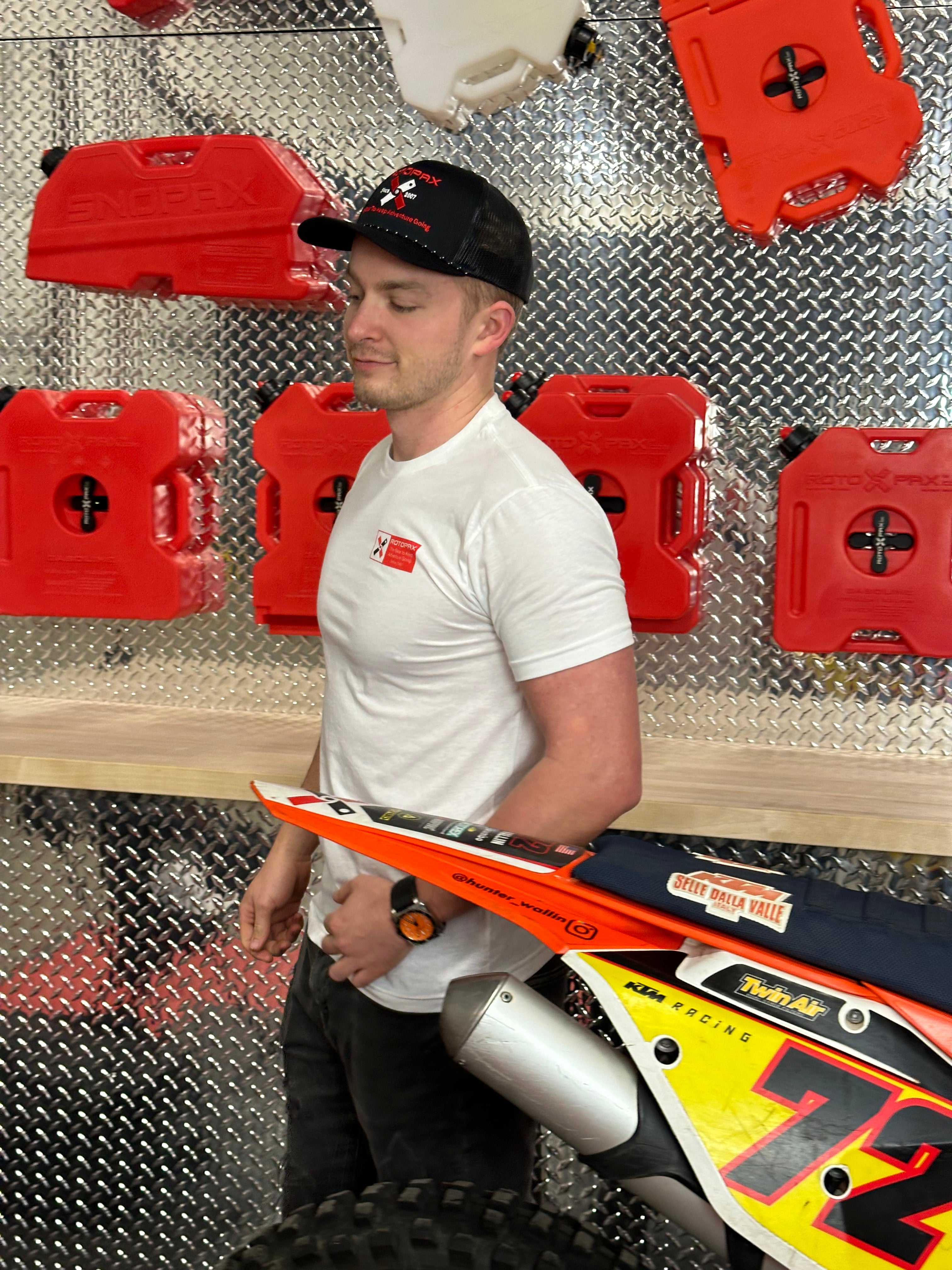 Black Keep Adventure Going Hat